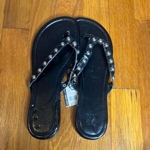 Women’s new with tags black thing sandals by NY&C size 7